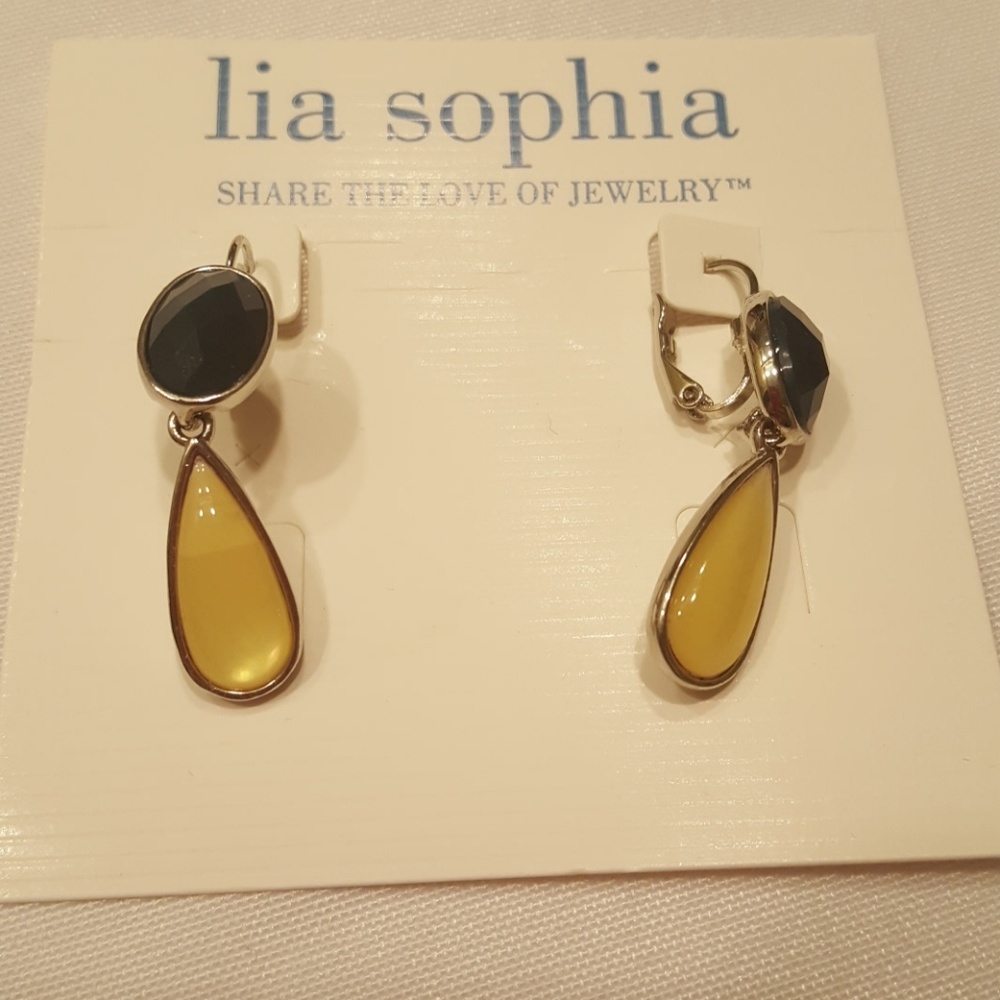 Lia Sophia VISTAGE EARRINGS genuine mother of pearl